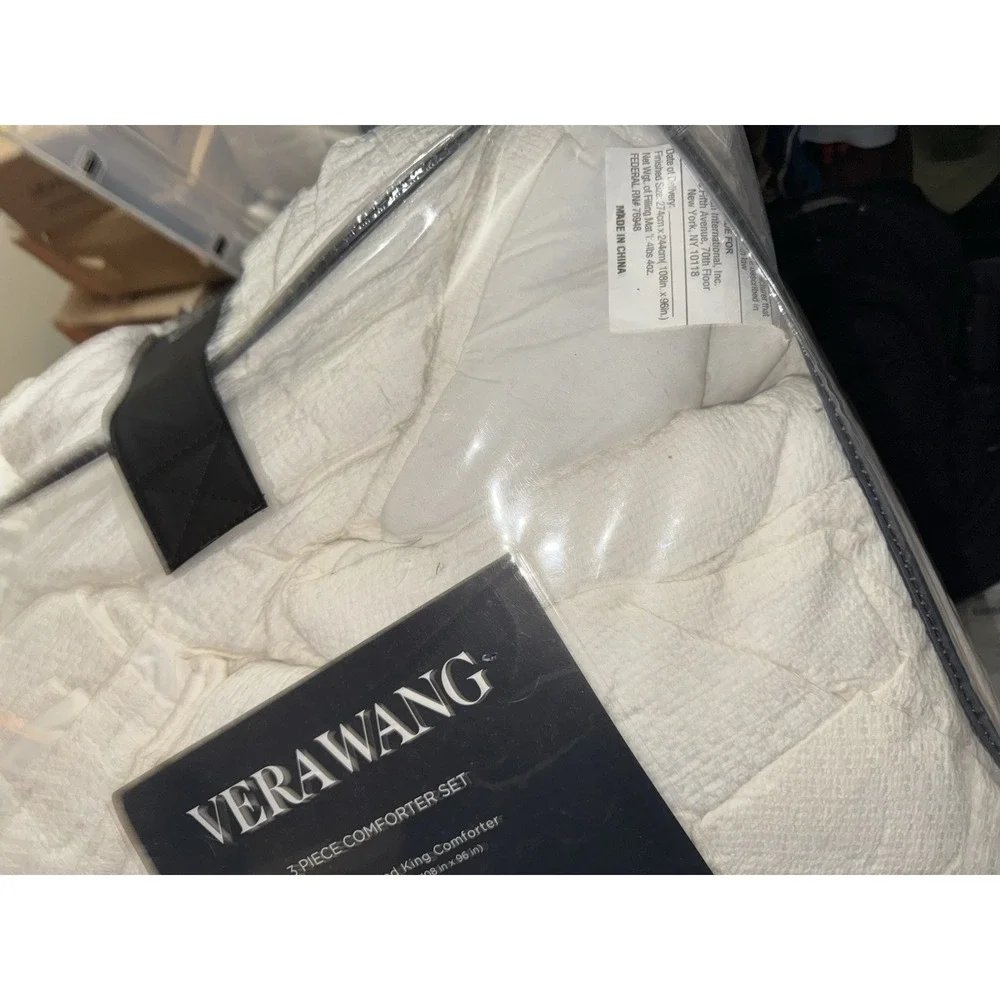 Vera Wang Oversized KING Comforter & Shams Basketweave 3-piece Set WHITE
